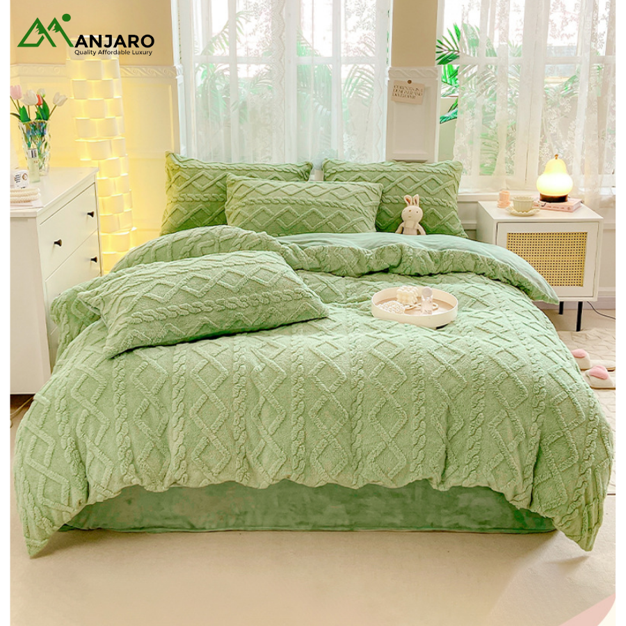 Winter Thickened Taffeta Fleece Duvet Cover – 150x200 cm Single Bed, Soft Warm Student Dormitory Bedding (Shipping Fee Included)