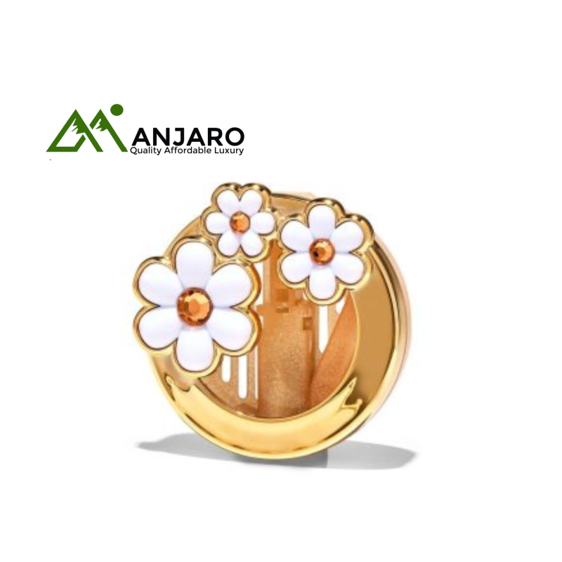 BATH & BODY WORKS Daisy Cluster Car Fragrance Holder | Stylish Floral Vent Clip for Long-Lasting Car Freshness