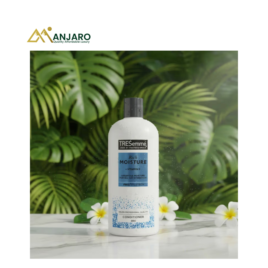 TRESemmé Shampoo – Professional Nourishing & Moisturizing Hair Cleanser